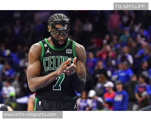 普理查德盛赞杰伦布朗具备顶级球员实力能轻松砍下40分或三双数据