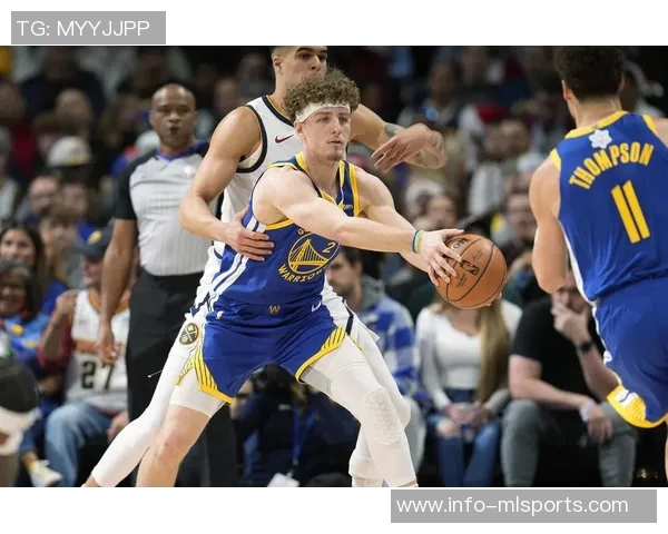 波杰姆斯基分析末段崩盘原因强调防守失误导致对方轻松突破 波杰姆斯基分析末段崩盘原因强调防守失误导致对方轻松突破