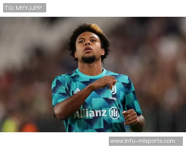 天空消息:麦肯尼吸引英超两队关注维拉曾表达过兴趣 天空消息:麦肯尼吸引英超两队关注维拉曾表达过兴趣